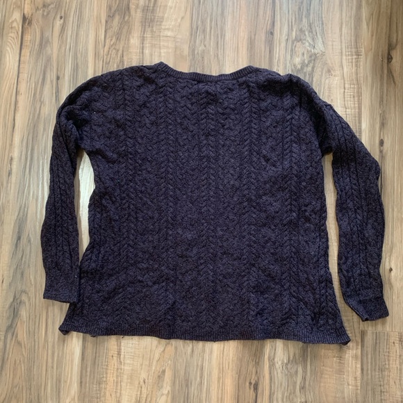 AMERICAN EAGLE Light Knit Sweater - Picture 4 of 5